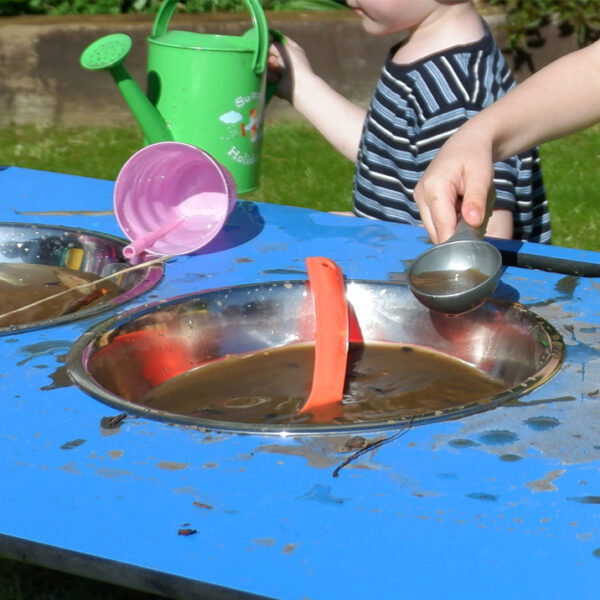 Mud Kitchen Folding Table - Image 2